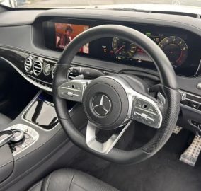 Mercedes-Benz S450
