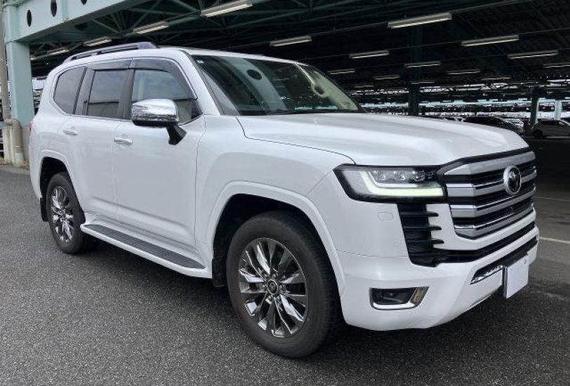 2024 TOYOTA LANDCRUISER LC300 ZX