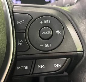 2022 Toyota Harrier S