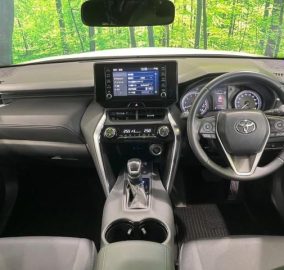 2022 Toyota Harrier S