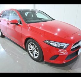 2019 Mercedes-Benz A180