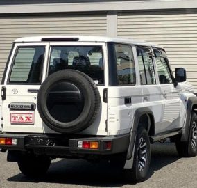 2024 Toyota Landcruiser 70 Series AX GDJ76W