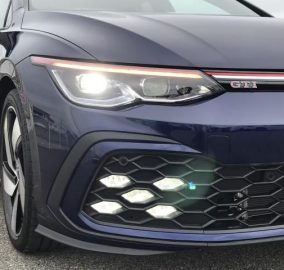 Volkswagen Golf GTI Base Grade