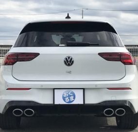 2023 VW Golf R Base Grade. 4Motion