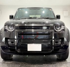 2023 Landrover Defender 110 X-Dyanamic-HSE D300