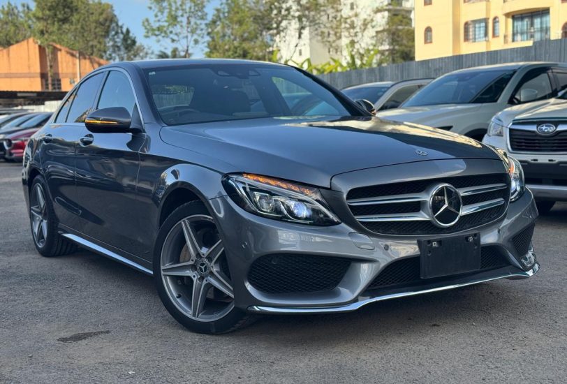 MERCEDES BENZ C200 2018
