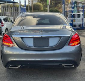 MERCEDES BENZ C200 2018