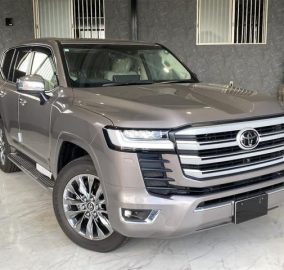 2024 Toyota Landcruiser ZX 300 Series