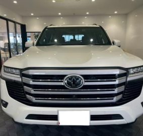2024 Toyota Landcruiser ZX 300 Series.
