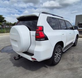 2021 Toyota Landcruiser Prado 2.8GDVX-L. 2800cc Turbocharged Diesel Engine