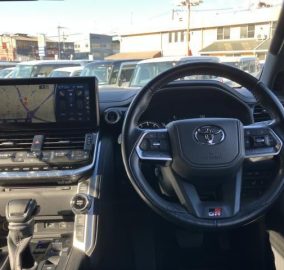 2023 Toyota Landcruiser ZX GR Sport.