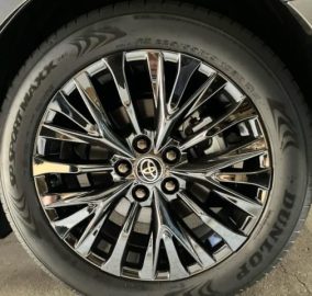 2025 Toyota Vellfire Executive Lounge.