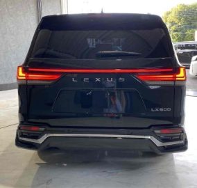 2024 Lexus LX600