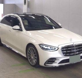 2022 Mercedes-Benz S580 4MATIC AMG Line.
