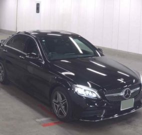 2019 Mercedes-Benz C200 AvantGarde AMG Line