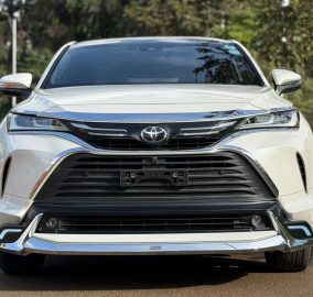 2020 TOYOTA HARRIER WHITE