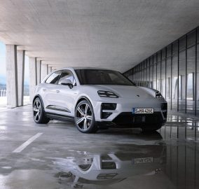 2024 Electric Porsche Macan Turbo