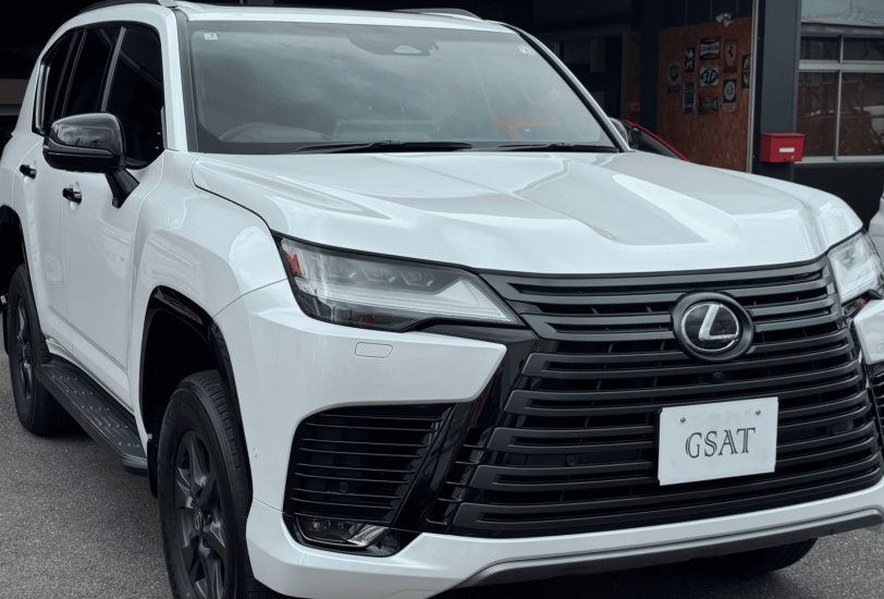 2025 Lexus LX700h