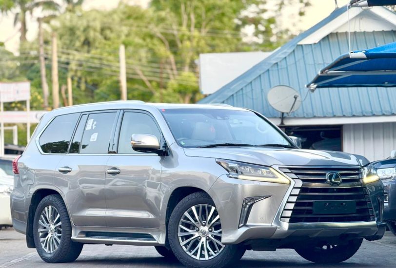 2017 Lexus LX450d 4.5L V8