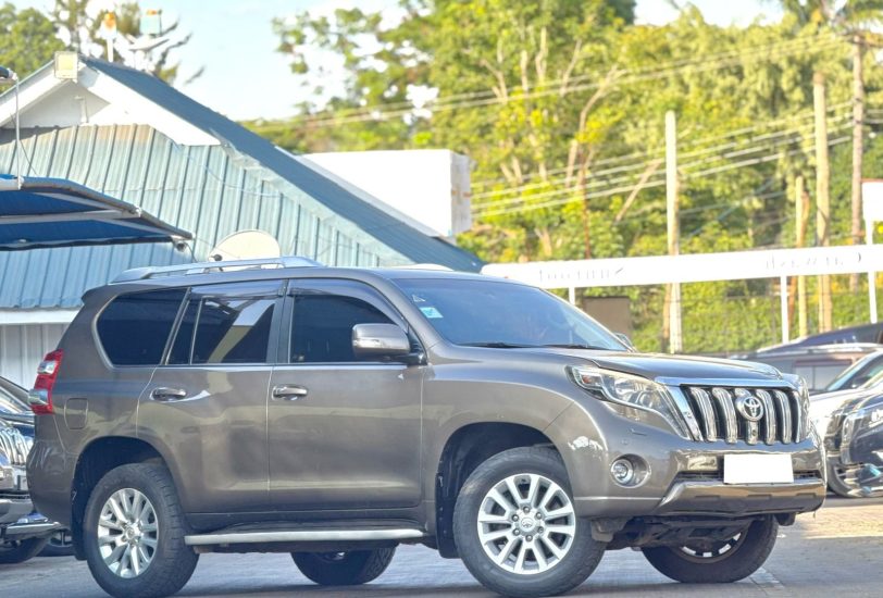 2015 Toyota Land Cruiser Prado TZ.G