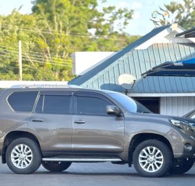 2015 Toyota Land Cruiser Prado TZ.G