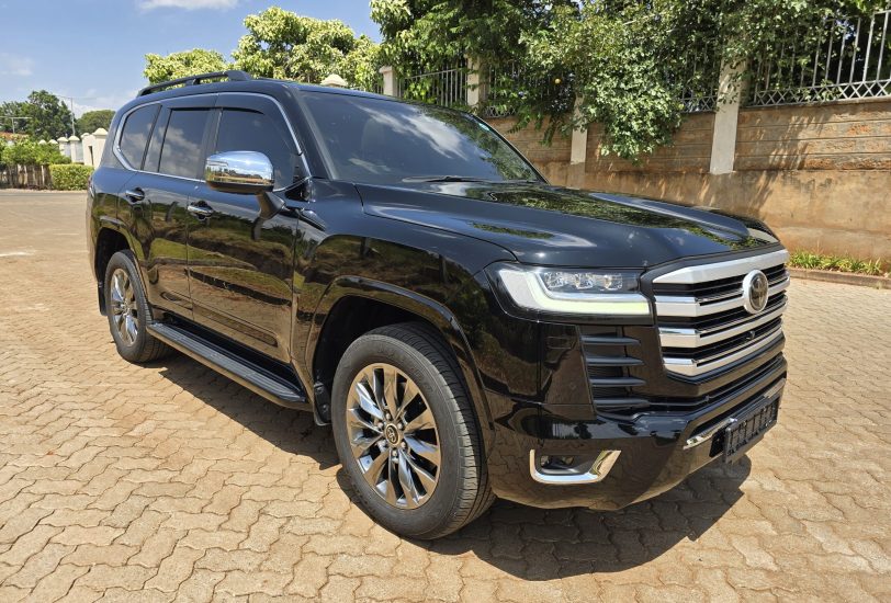 2023 Toyota Landcruiser ZX
