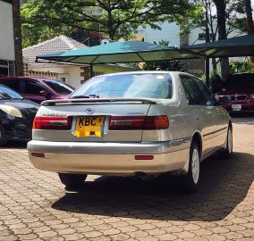 2001 Toyota Premio Nyoka