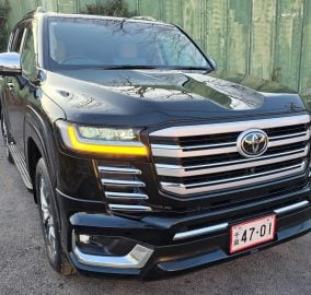 2025 Toyota Land Cruiser ZX 300 Series