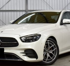 2020 Mercedes-Benz E200