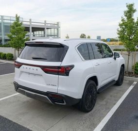 2026 Lexus LX700h