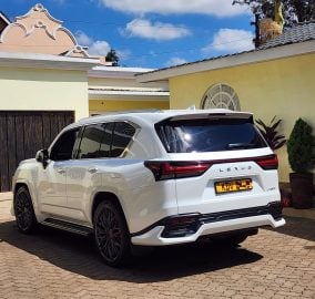 2023 Lexus LX600