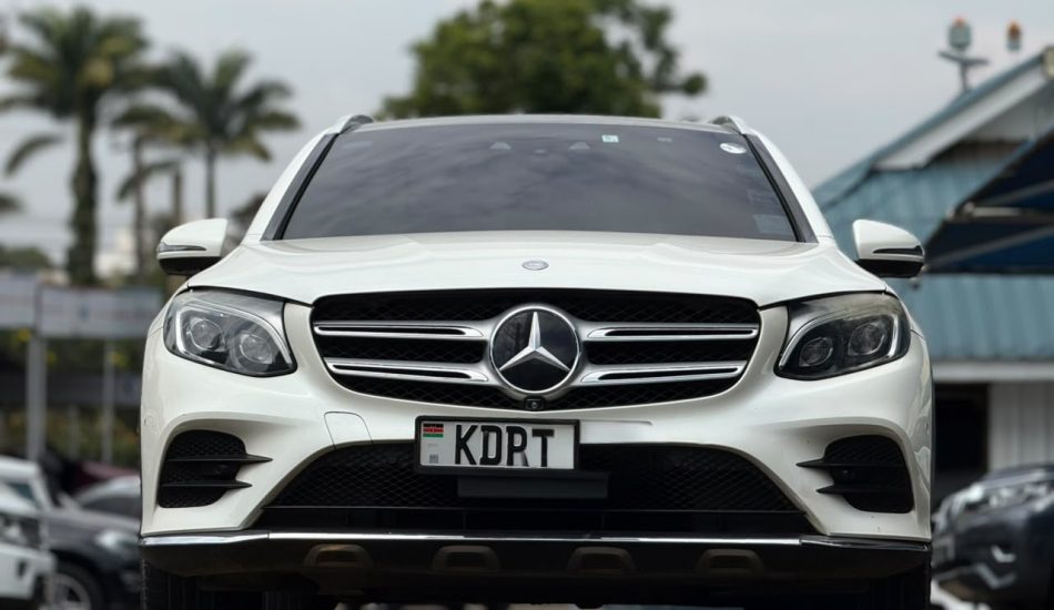 2017 Mercedes-Benz GLC250