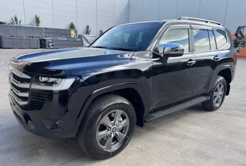 2026 Toyota Land Cruiser 300 Sahara ZX