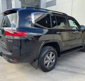 2026 Toyota Land Cruiser 300 Sahara ZX