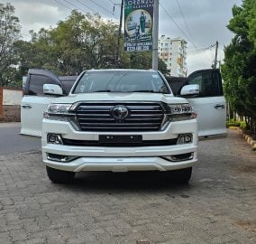 2018 Toyota Land Cruiser ZX Bruno