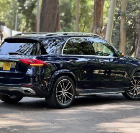 Mercedes Benz GLE400D