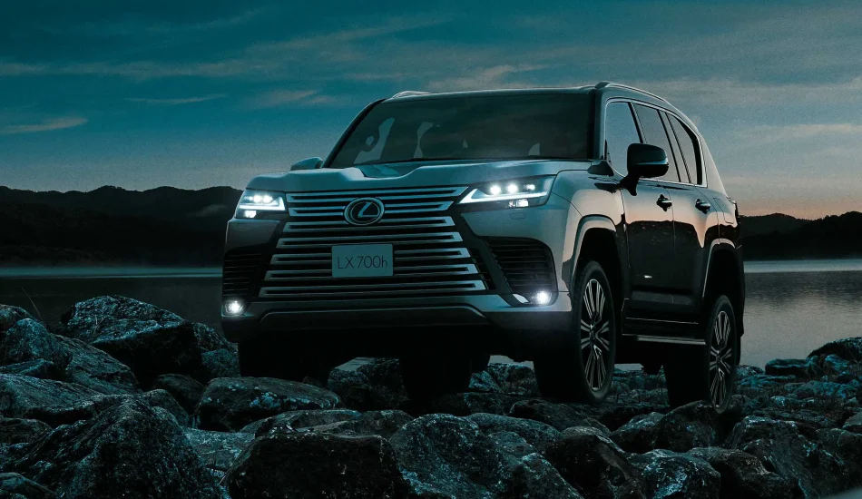Lexus LX700h